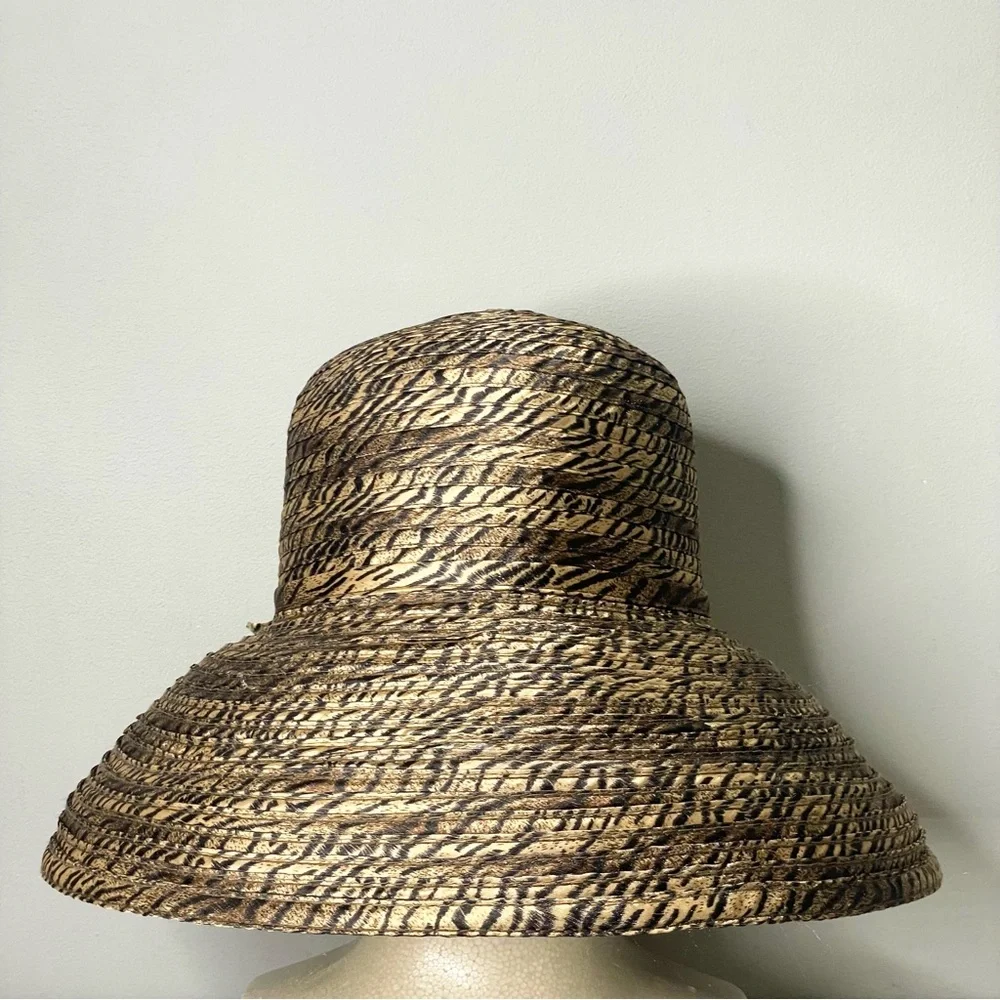 GIOVANNIO Florence NEW YORK Animal Print Derby Sun Hat